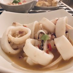 Stir-fried squid with ginger, basil and chili 🦑 A picture of Stir-fried squid with ginger, basil and chili 🦑.