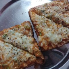 A picture of Bread. pizza.