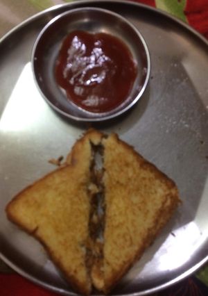 A picture of Bread Sandwich.