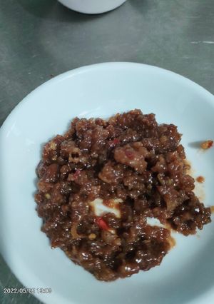 Hình của món Mắm ruốc xào thịt.