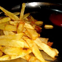 French fries/ chips A picture of French fries/ chips.