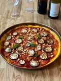 Pizza di polenta con melanzane e feta