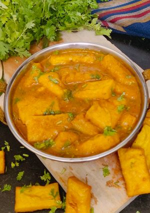 रसाज की सब्जी (rasaj ki sabzi recipe in Hindi) रेसिपी मुख्य फोटो