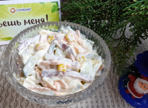Фото Салат с копченой курицей.