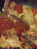 Contramuslos de pularda guisados con pimientos