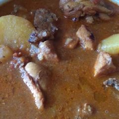 A picture of Chicken curry.