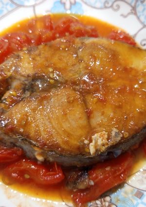Hình của món Cá thu chiên xốt cà chua.
