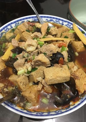 Hình của món Đậu phụ đông hầm thịt.