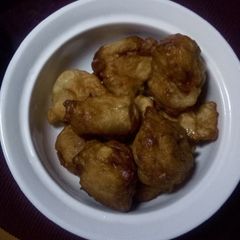 A picture of Peppered puff puff.