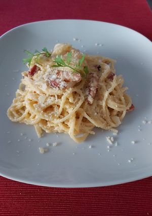 O poză a rețetei Spaghete carbonara.