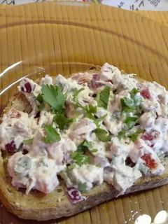 Majonézes tonhalkrém recept fotója