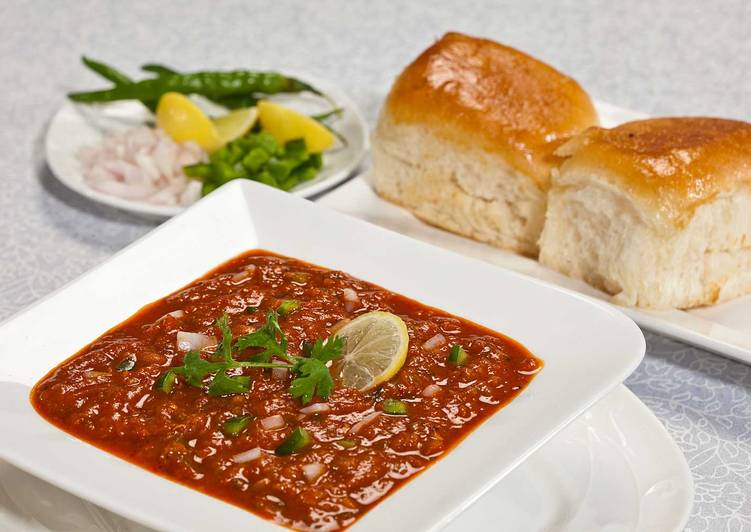 Recipe of Quick Pav Bhaji… a tasty version of mixed vegetables