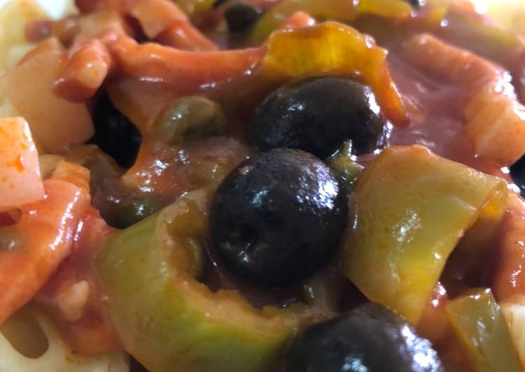 Pasta al salsa Putanesca