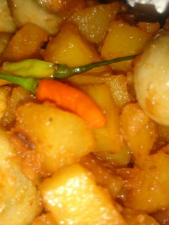 Foto resep Balado kentang telur puyuh