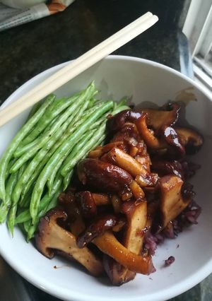 รูปของ Garlic honey mushroom with needle bean