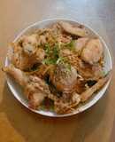 Thịt gà rang muối