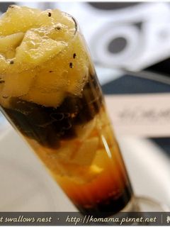 黑q鮮果氣泡飲．柯媽媽の植物燕窩 的食譜成品照片
