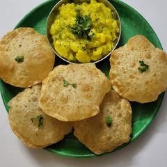 A picture of Poori Bhaji(Maharashtrian Style).