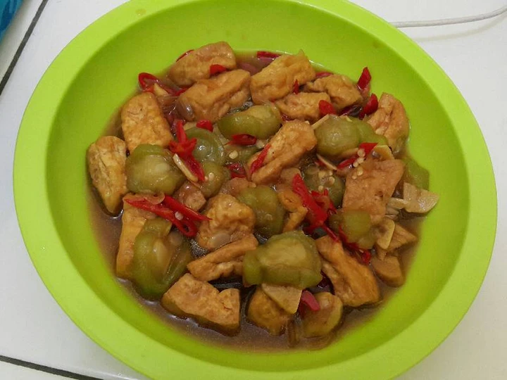 Langkah Mudah untuk Membikin Resep Tumis Tahu Oyong yang Uenak Anti Ribet, Bisa Manjain Lidah