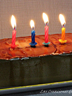 Una foto de 7 años con el blog y toca Pastel de Chocolate