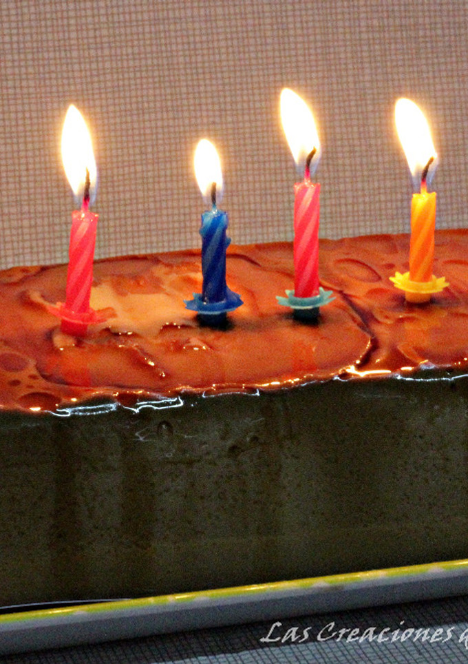 Una foto de 7 años con el blog y toca Pastel de Chocolate