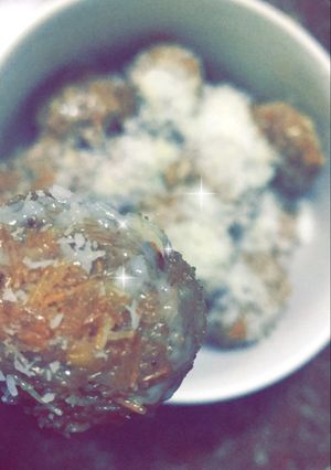 صورة لوصفة كرات الشعيريه بالمكسرات