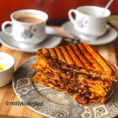 A picture of Sweet and Spicy Caramelised Onion grilled cheese sandwich.