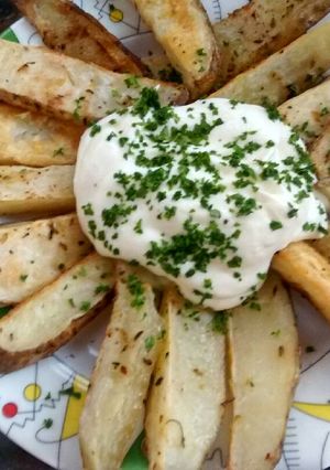 Una foto de Papas alioli con mayonesa de ajo