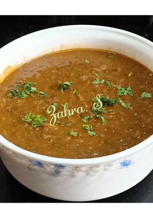 A picture of Akha Masoor dal.
