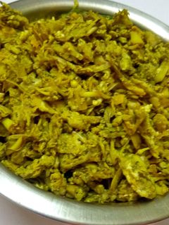 வாழைப்பூ பொரியல்(vaalaipoo poriyal recipe in tamil) செய்முறை முக்கிய புகைப்படம்