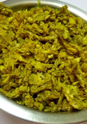 வாழைப்பூ பொரியல்(vaalaipoo poriyal recipe in tamil) செய்முறை முக்கிய புகைப்படம்