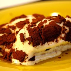 A picture of Tiramisu to die for.