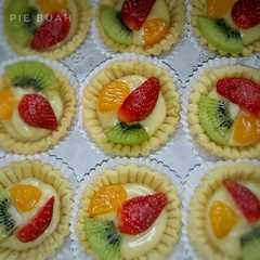 A picture of Pie Buah.