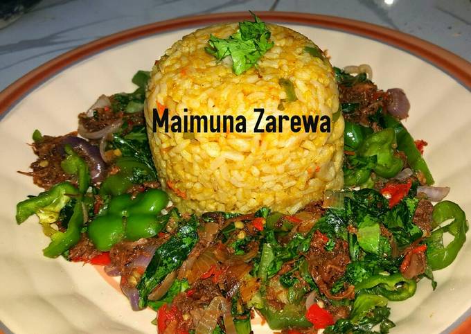 Curry rice and spinach sauce