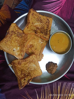 மசாலா பிரட் டோஸ்ட்(masala bread toast recipe in tamil) செய்முறை முக்கிய புகைப்படம்
