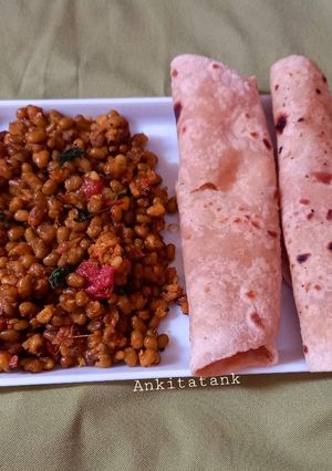 મગ (Moong Recipe In Gujarati) રેસીપી મુખ્ય ફોટો