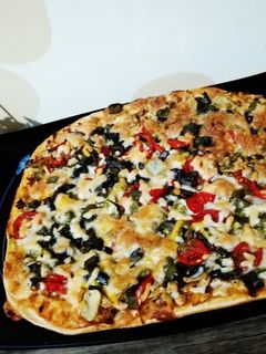عکسی از دستور پیتزا مرغ و قارچ