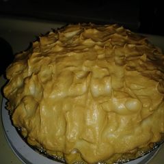 A picture of Diner Style Lemon Meringue Pie.