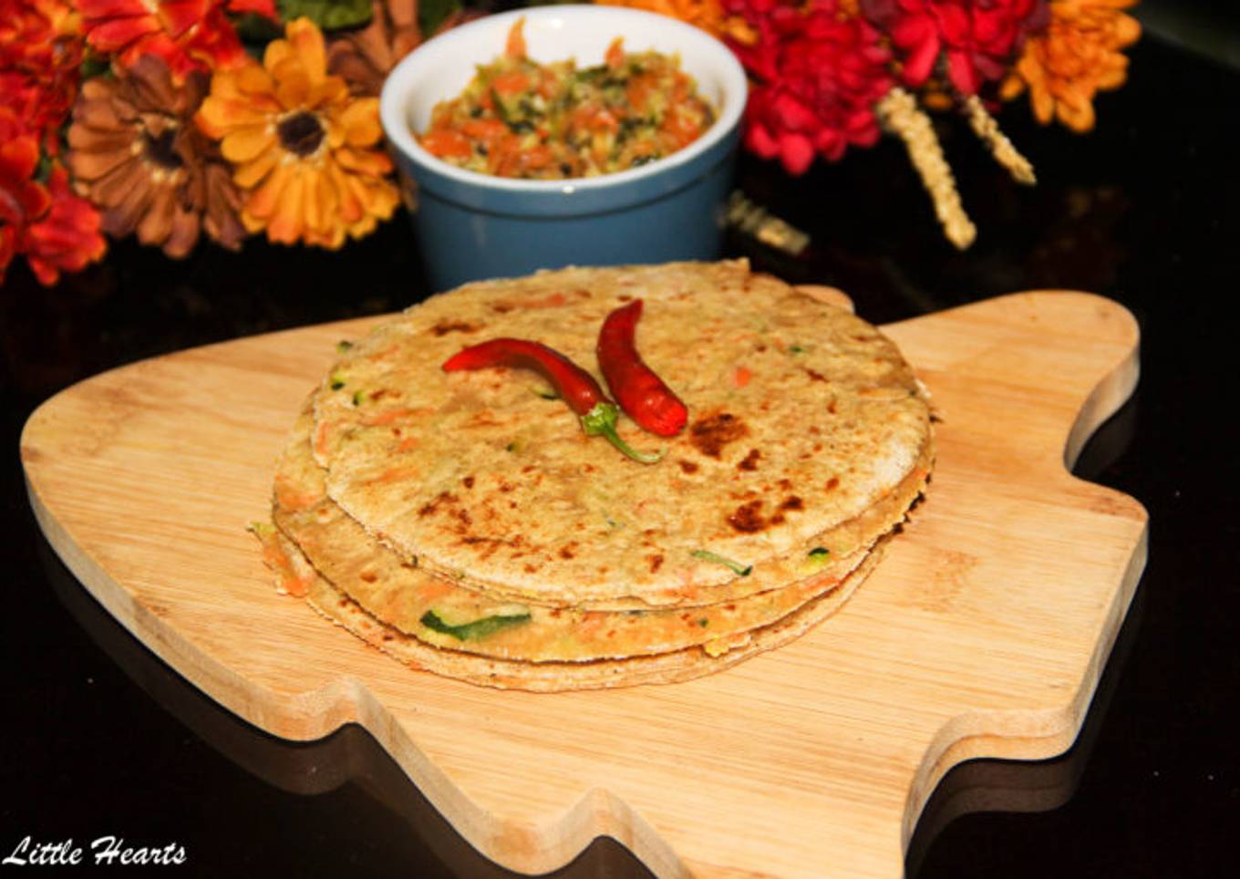 Zucchini Carrot Paratha / Indian Style Zucchini & Carrot Flatbread