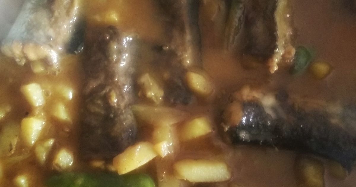 Bengali Gule Fish Curry With Potato & Onion Recipe by Sumita Saha - Cookpad