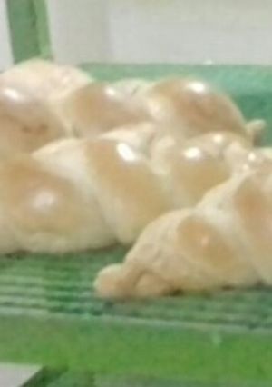A picture of Braided bread.
