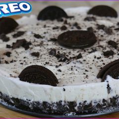 A picture of Oreo cake.