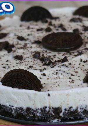 A picture of Oreo cake.