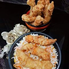 A picture of KFC HOT_SHOT WITH RICE.