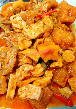 Foto resep Sambal goreng krecek,labu siam dengan para antek-anteknya 😁