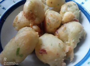Gambar Cucur Nasi Bersayur dengan Tepung Gandum