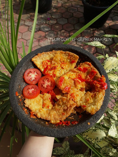 Foto resep Telur dadar gortep geprek