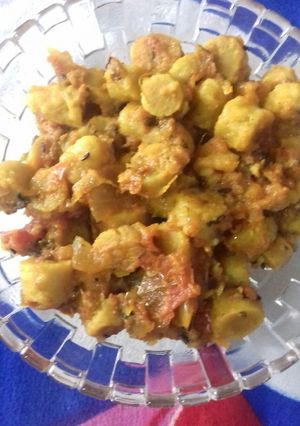 A picture of Gatte ki sukhi sbji.