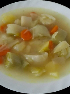 Una foto de Sopa de puerros (porrusalda)