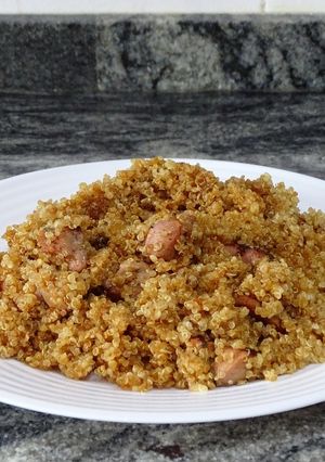 Una foto de Quinoa con pavo